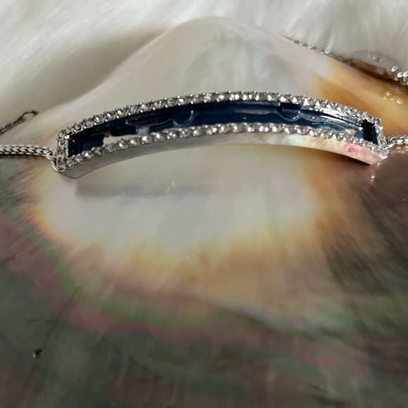 Vince Camuto genuine semi precious blue cloisonné rhinestone edged bolo bracelet - Picture 6 of 12